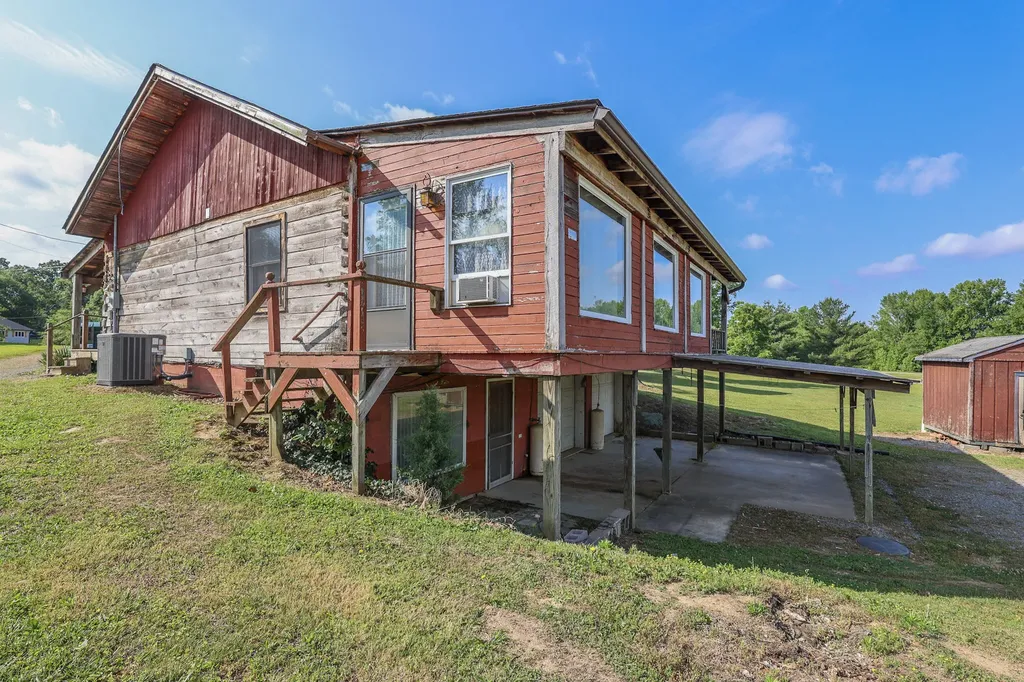 32 Palasades Lane Hardin KY 42048