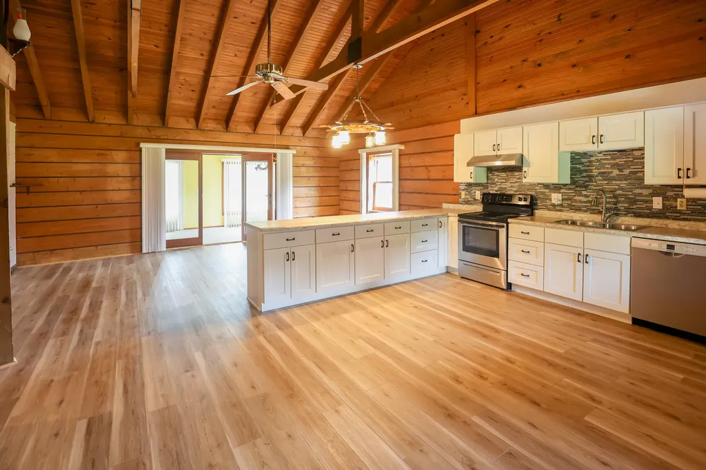 32 Palasades Lane Hardin KY 42048