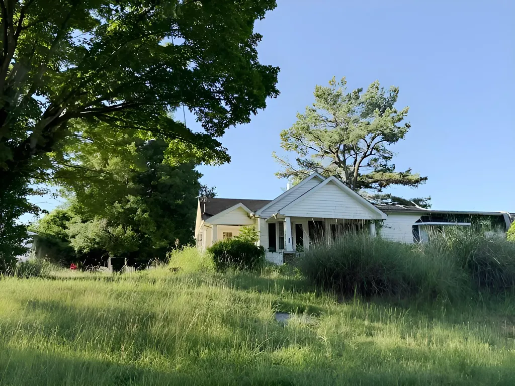 571 Ayers Lane Scottsville KY 42164