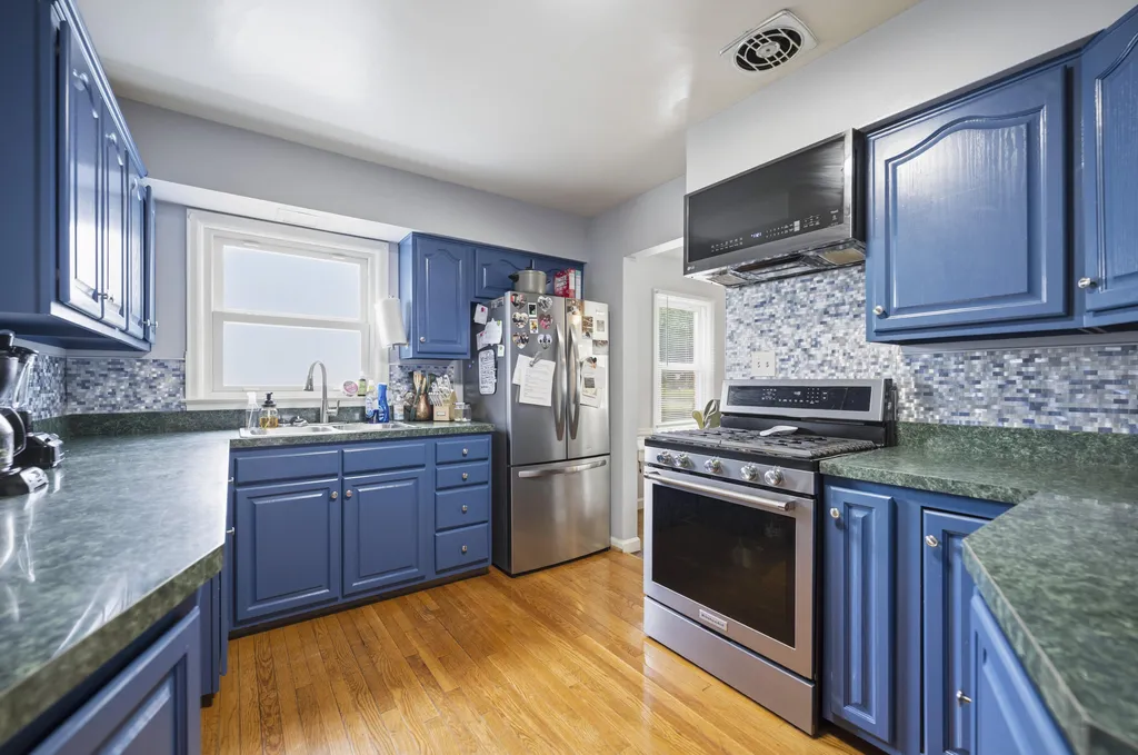 1809 Yorktown Road Lexington KY 40504