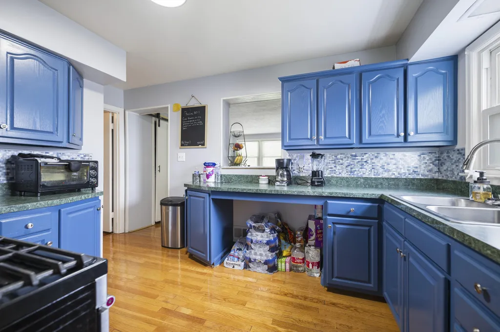 1809 Yorktown Road Lexington KY 40504