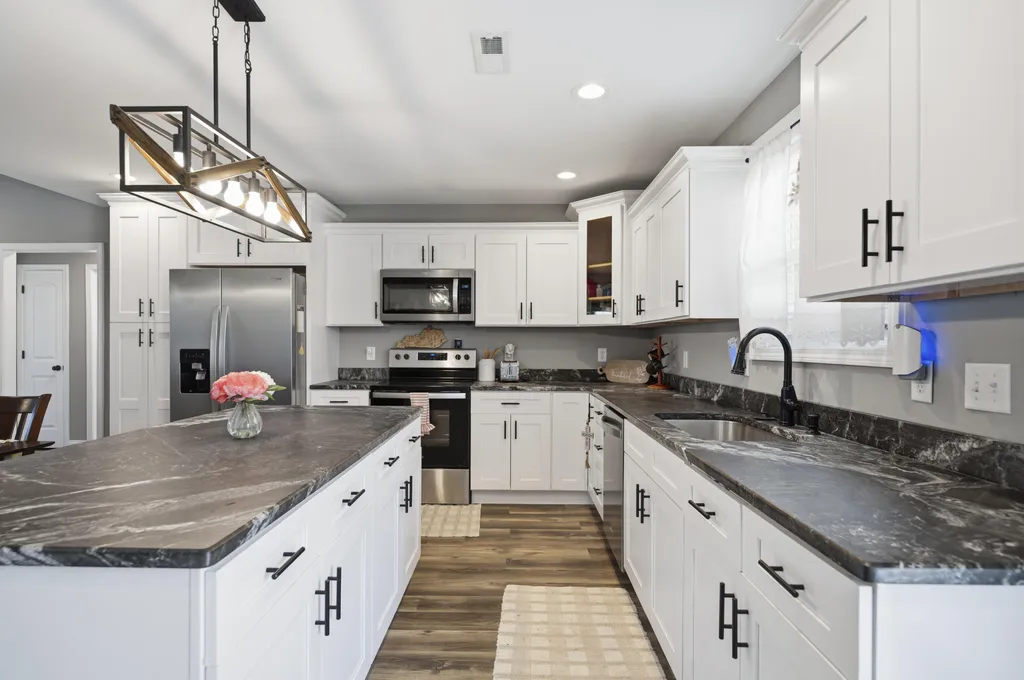 143 Patriot Trail Berea KY 40403