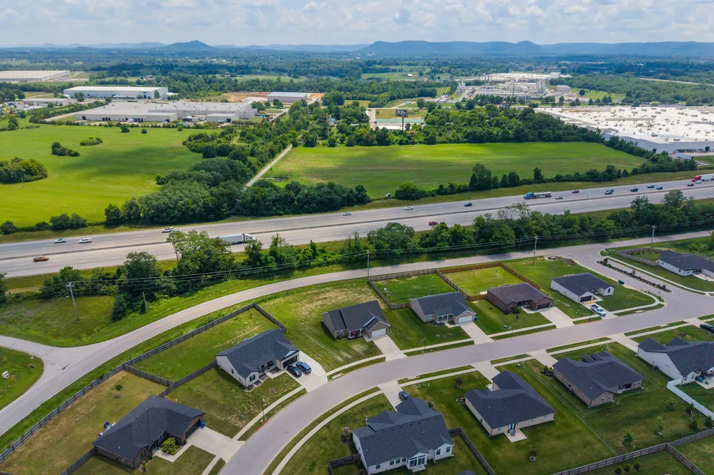 143 Patriot Trail Berea KY 40403