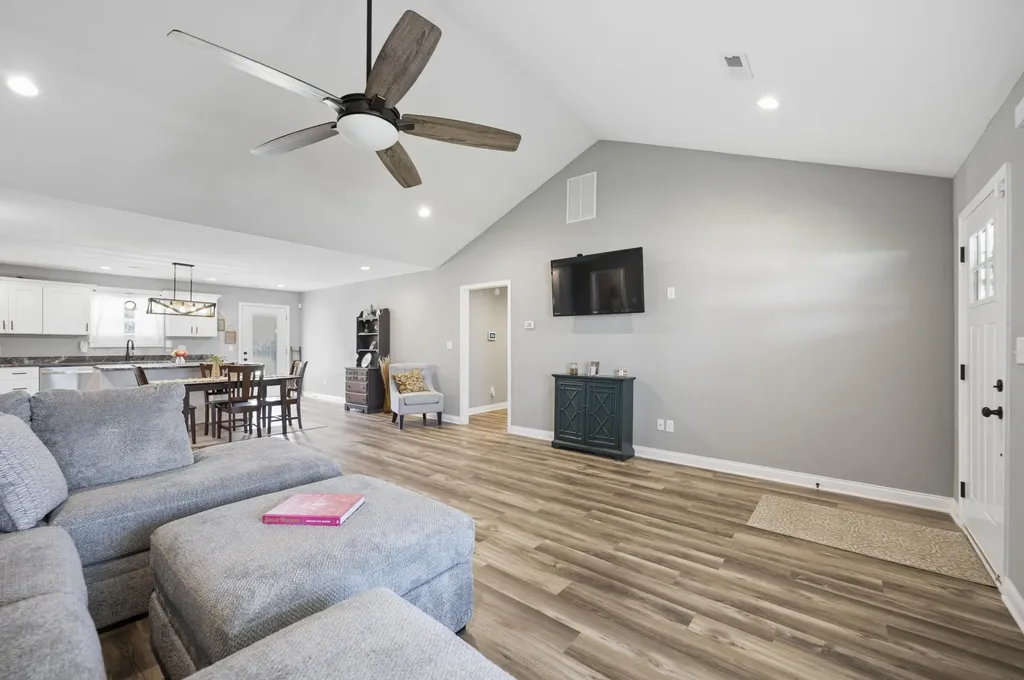 143 Patriot Trail Berea KY 40403