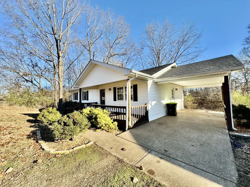 509 Hillview Drive Cadiz KY 42211