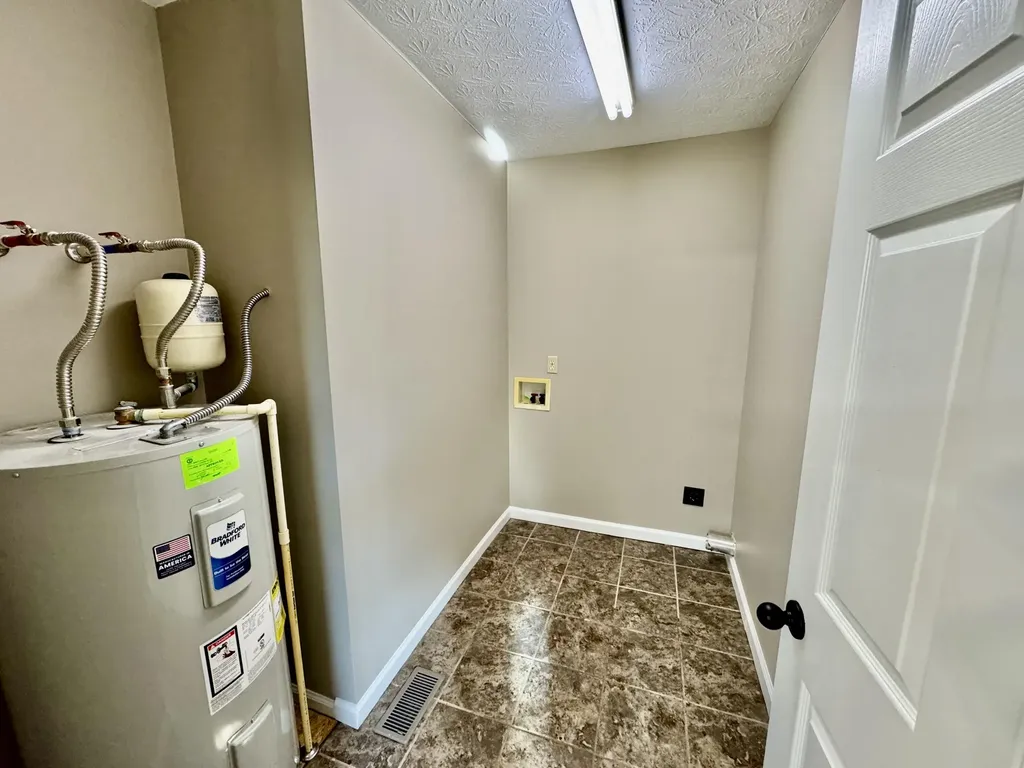 509 Hillview Drive Cadiz KY 42211