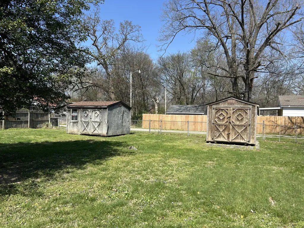 1405 N 12th Street Paducah KY 42001