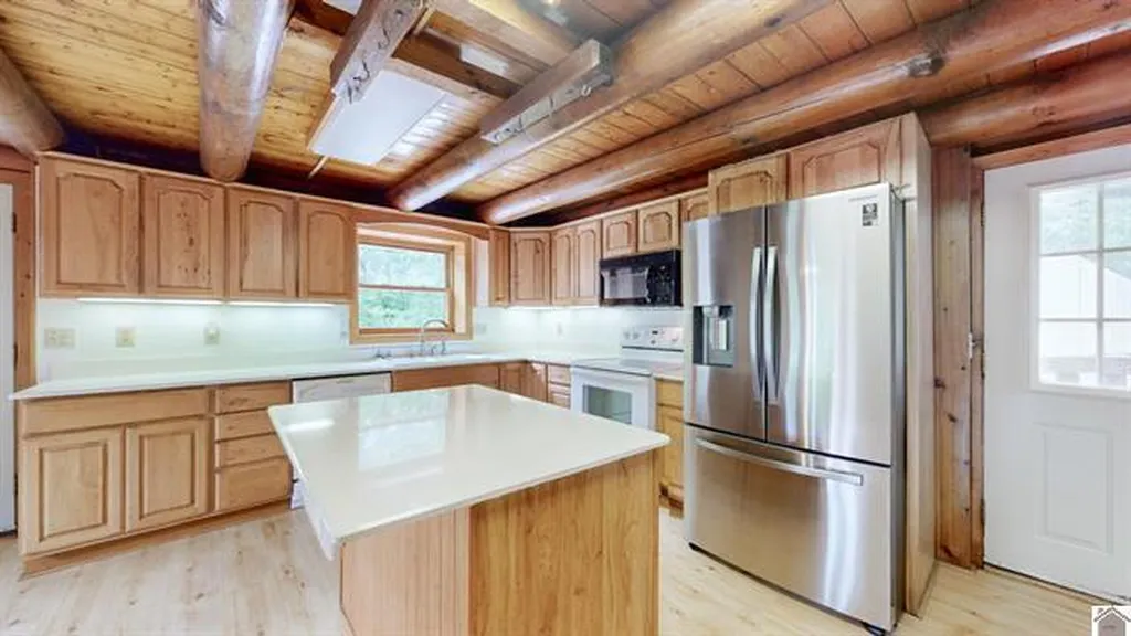88 Lynnhurst Drive Murray KY 42071