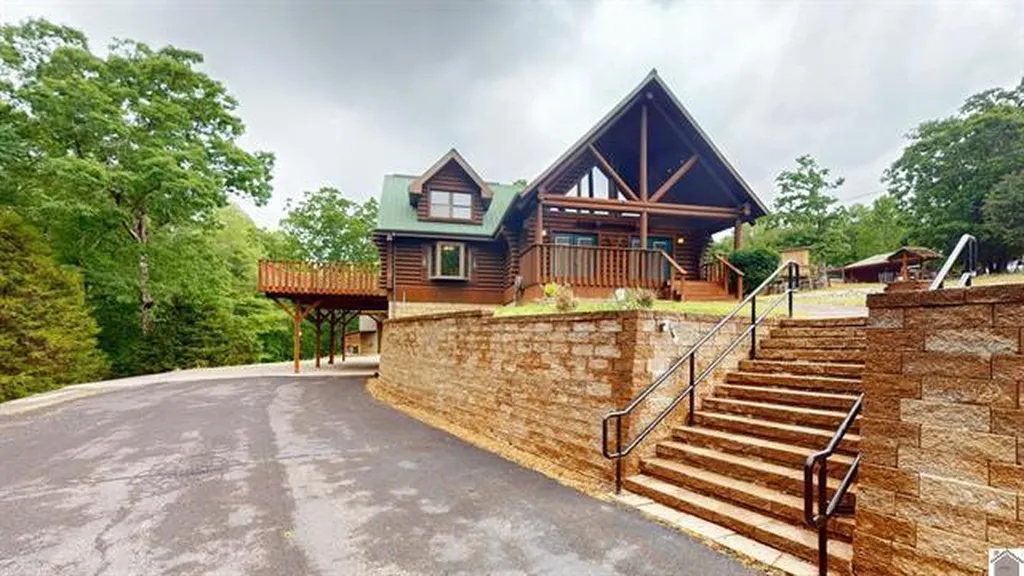 88 Lynnhurst Drive Murray KY 42071