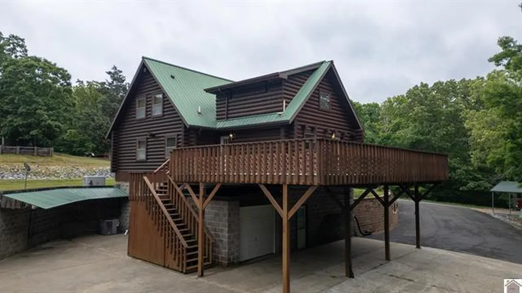 88 Lynnhurst Drive Murray KY 42071