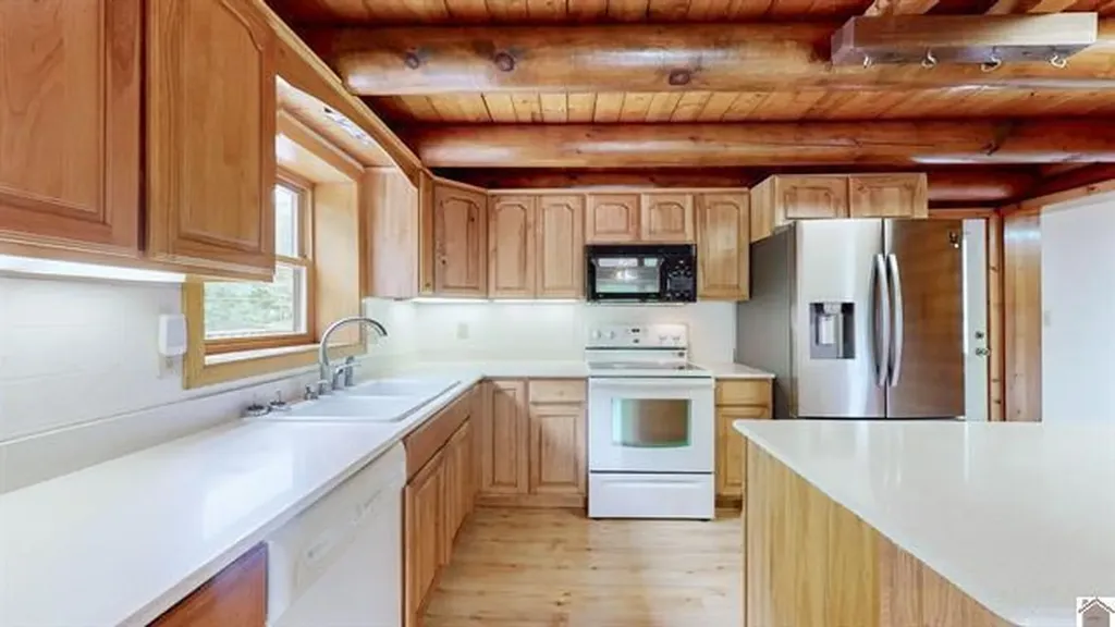 88 Lynnhurst Drive Murray KY 42071