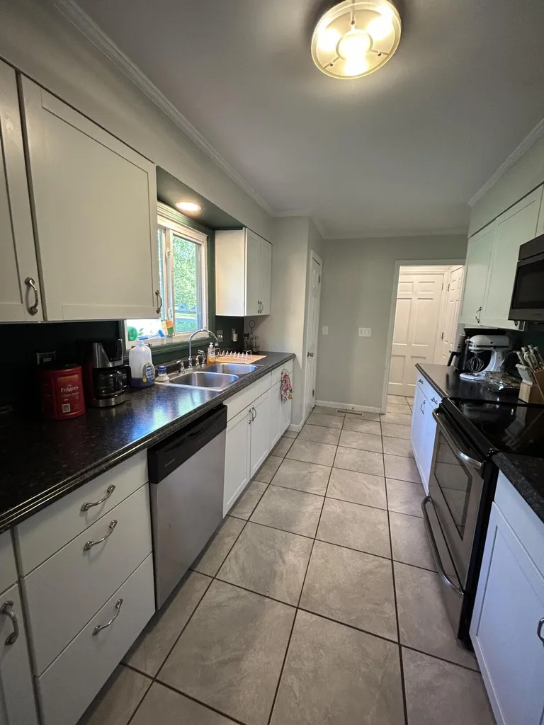 359 Rhea Lee Drive Paducah KY 42001