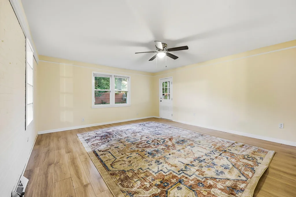 321 Sunset Drive Lawrenceburg KY 40342