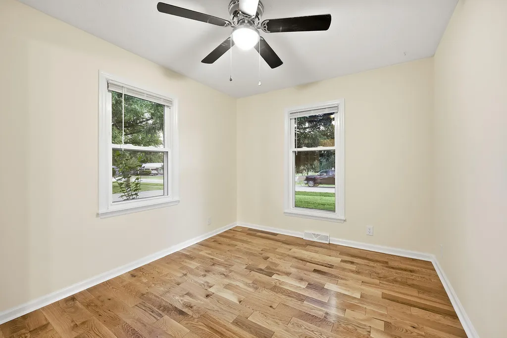 321 Sunset Drive Lawrenceburg KY 40342