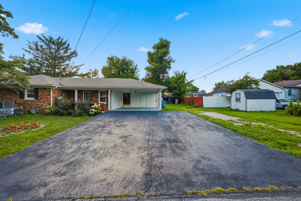 321 Sunset Drive Lawrenceburg KY 40342