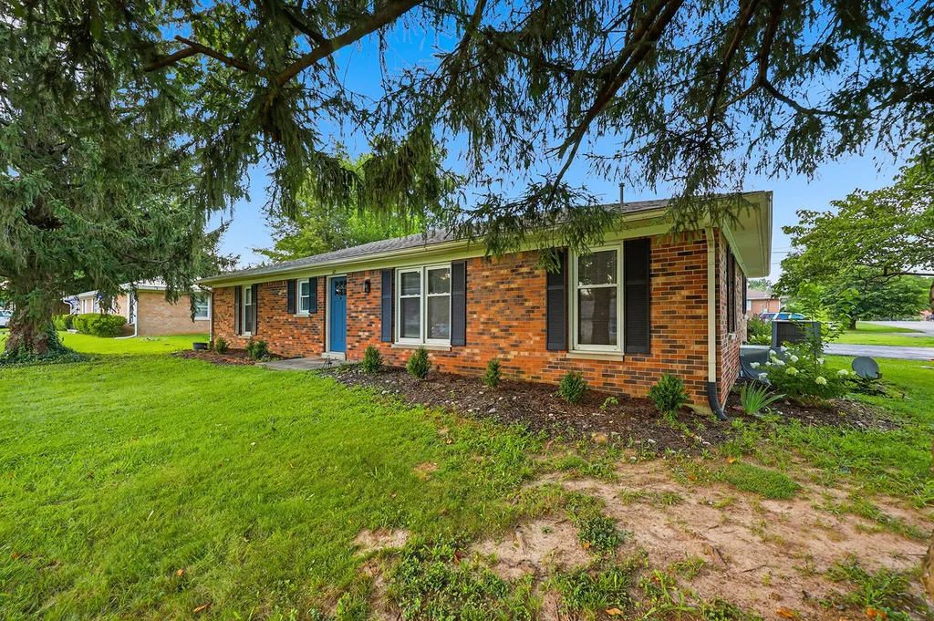 321 Sunset Drive Lawrenceburg KY 40342