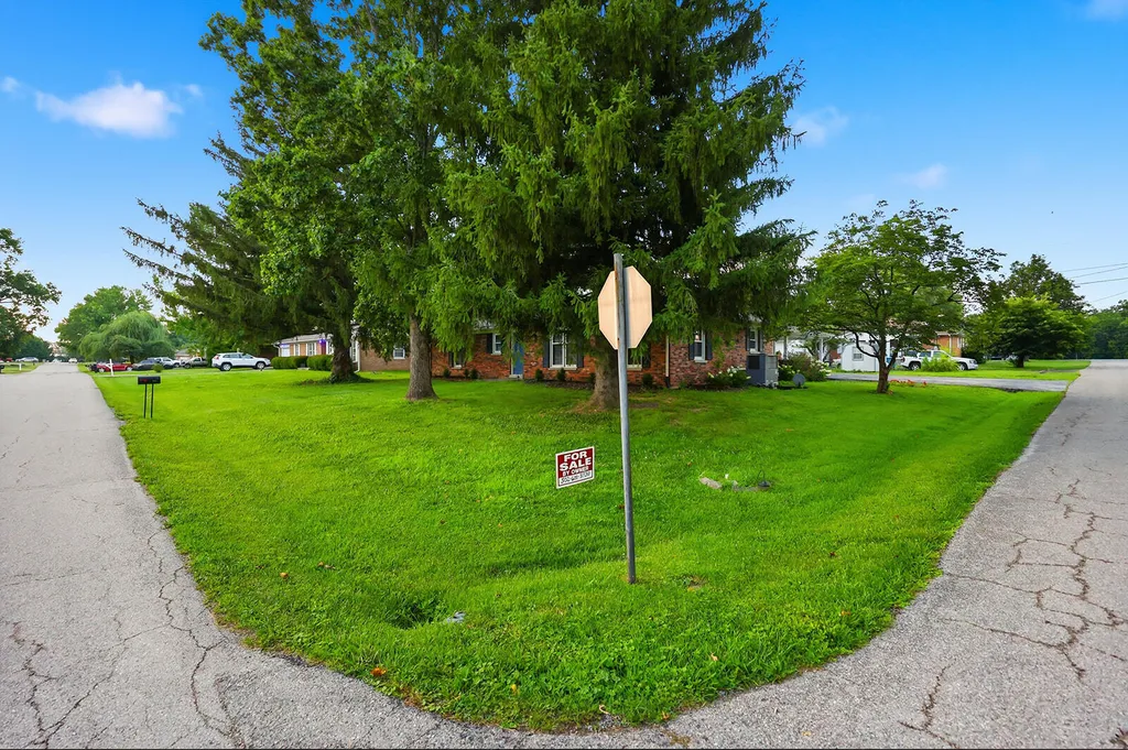 321 Sunset Drive Lawrenceburg KY 40342