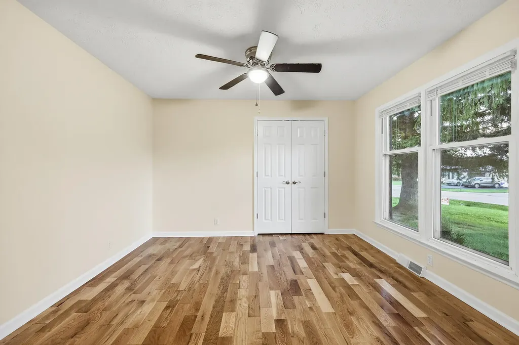 321 Sunset Drive Lawrenceburg KY 40342