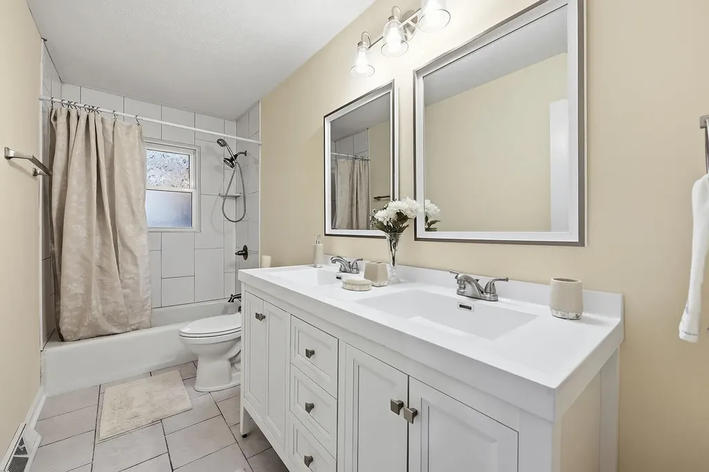 321 Sunset Drive Lawrenceburg KY 40342