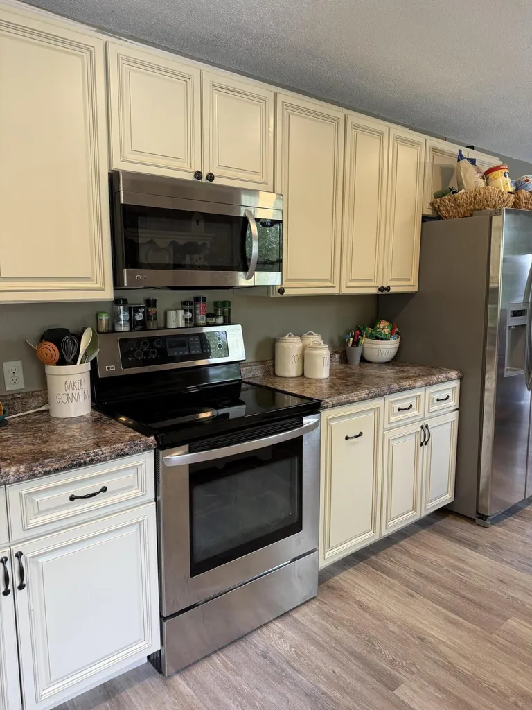 188 Princess Jennifer Drive Calvert City KY 42029