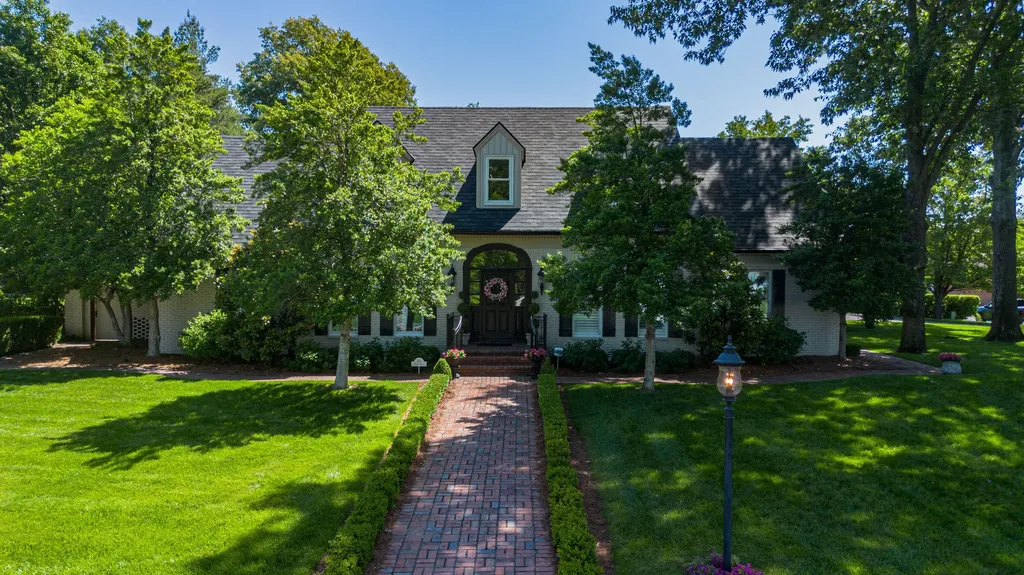 315 Troon Road Paducah KY 42001