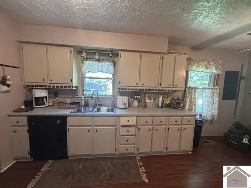 7064 U.s. 51 Fulton KY 42041