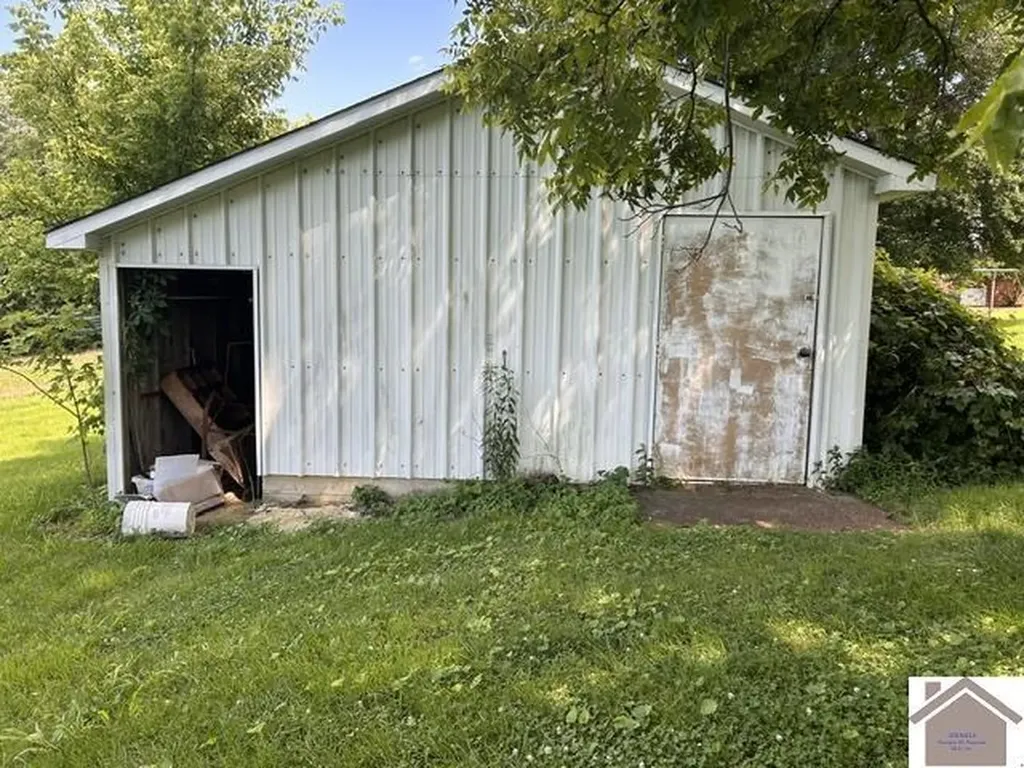 7064 U.s. 51 Fulton KY 42041