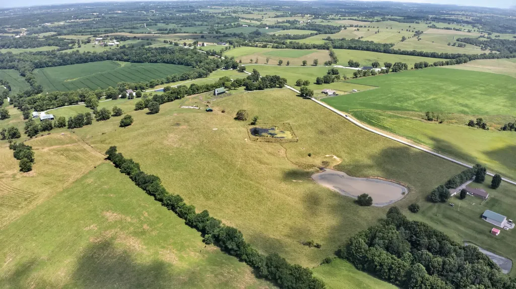 5845 Ky Highway 590 Lancaster KY 40444