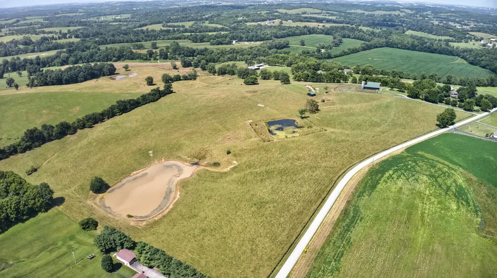 5845 Ky Highway 590 Lancaster KY 40444