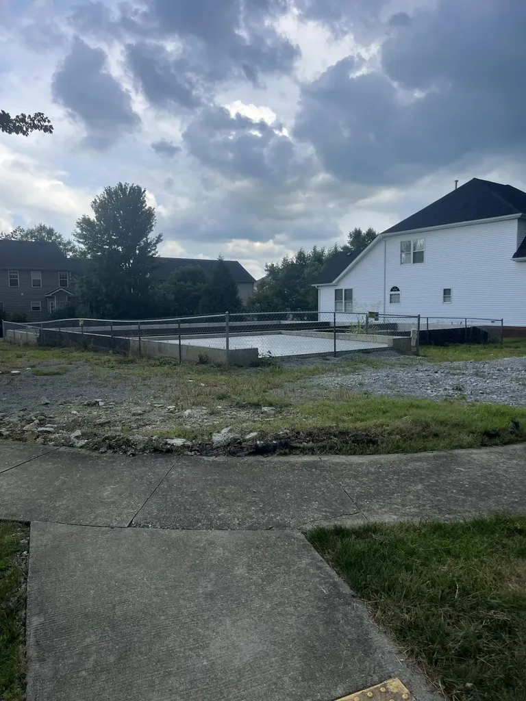 256 Jane Briggs Avenue Lexington KY 40509