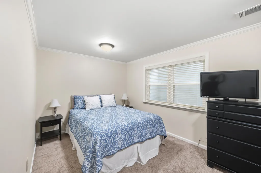 395 Redding Road Lexington KY 40517