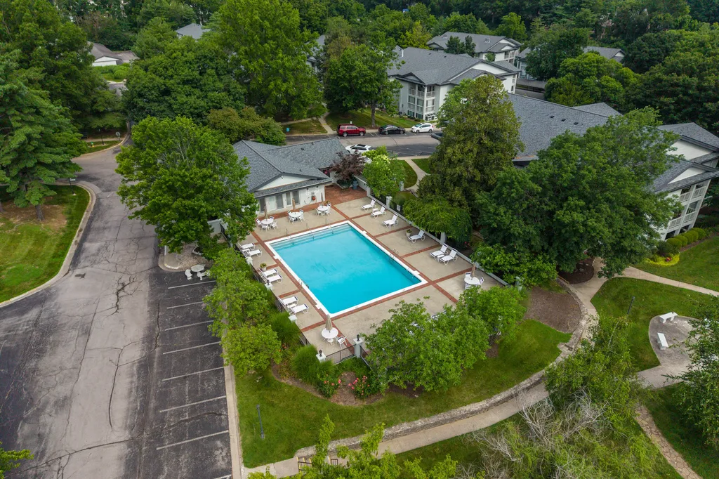 395 Redding Road Lexington KY 40517