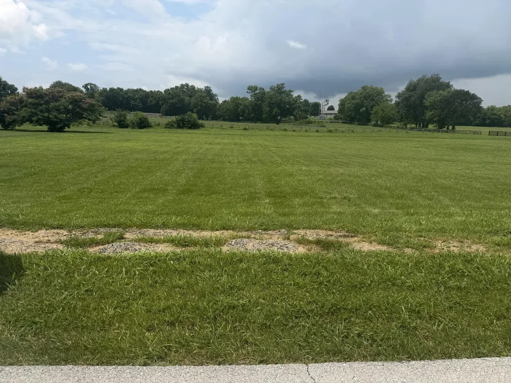 Lot 7 Man-o-war Drive Harrodsburg KY 40330