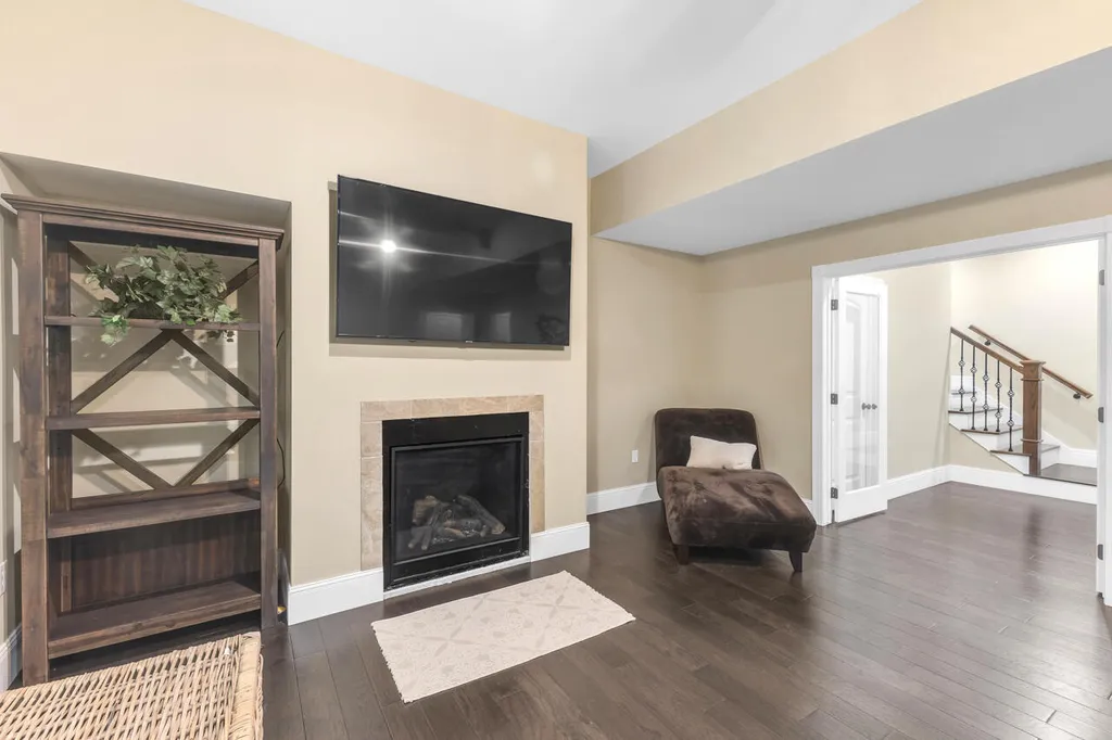 62 Charlotte Cove Cadiz KY 42211