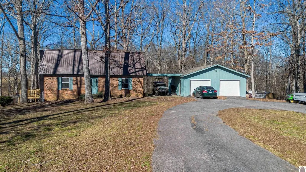 181 Woodland Drive Benton KY 42025