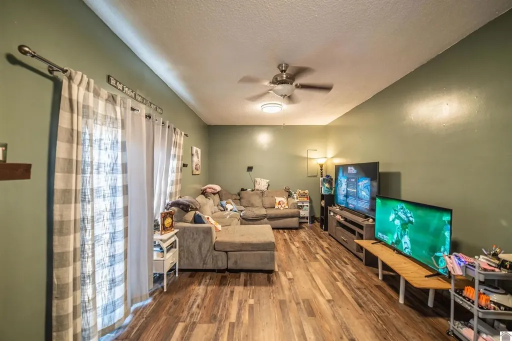 181 Woodland Drive Benton KY 42025