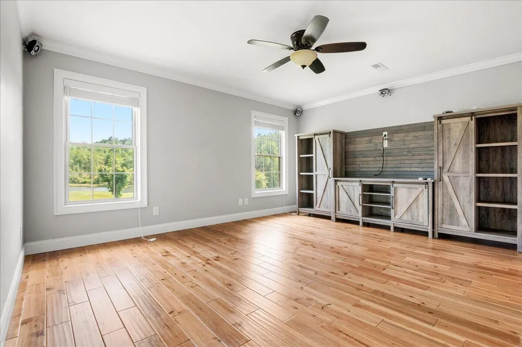 200 Crooked Creek Drive London KY 40744