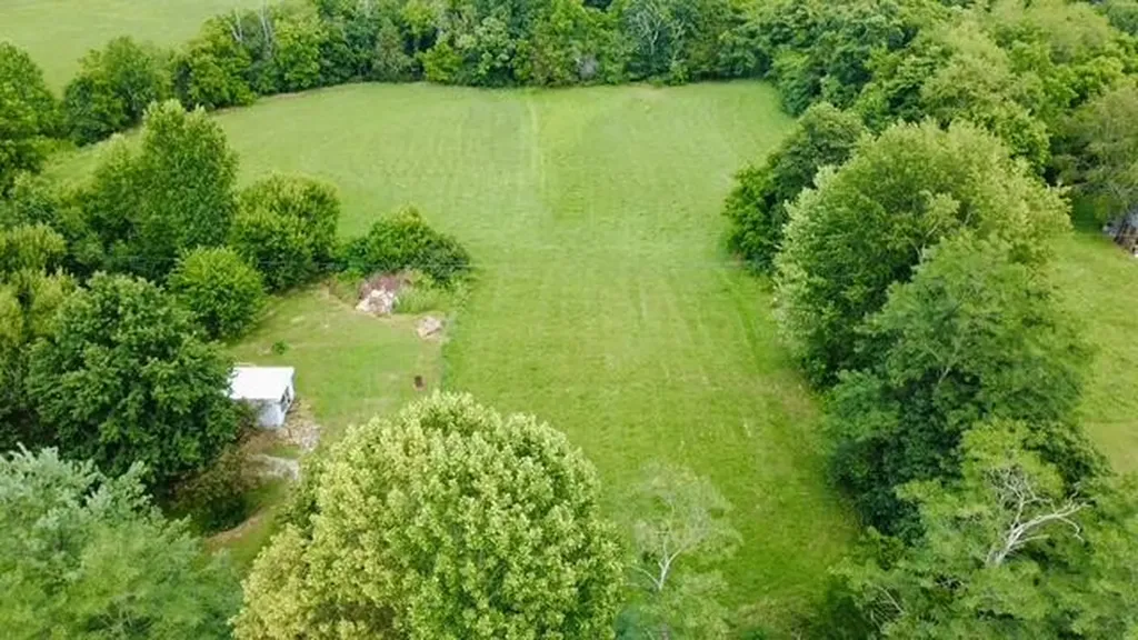 16451 E State Highway 70 Bethelridge KY 42516