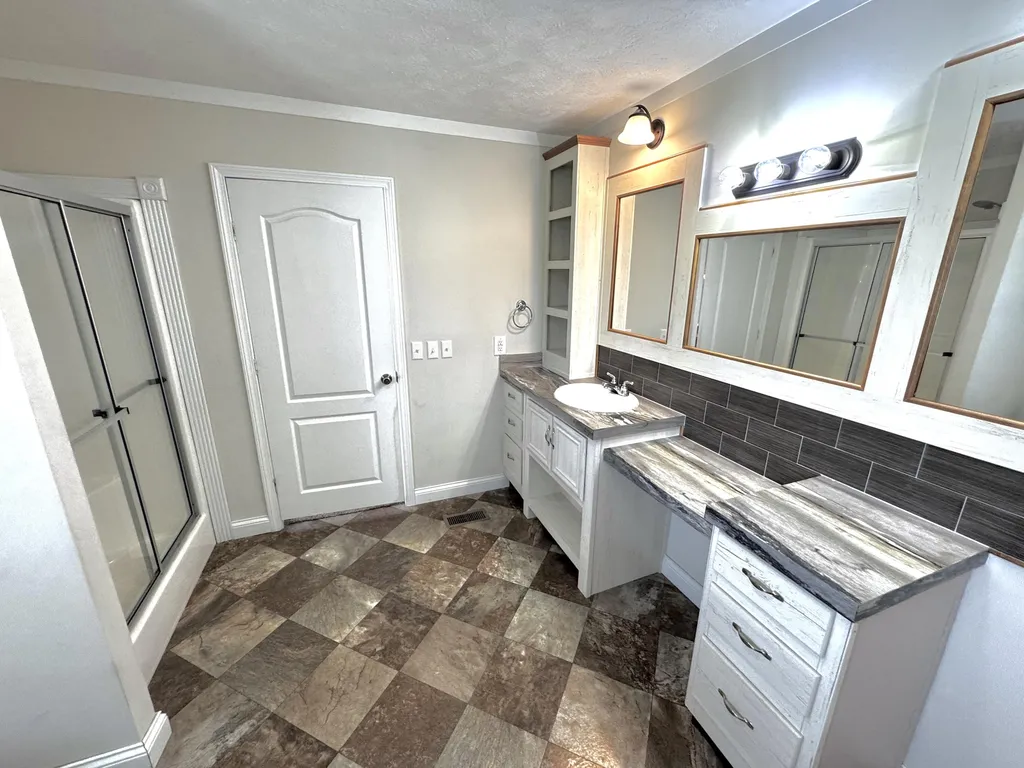 660 Steven Lane Williamsburg KY 40769
