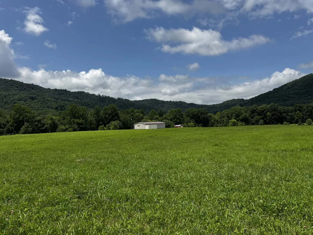 660 Steven Lane Williamsburg KY 40769