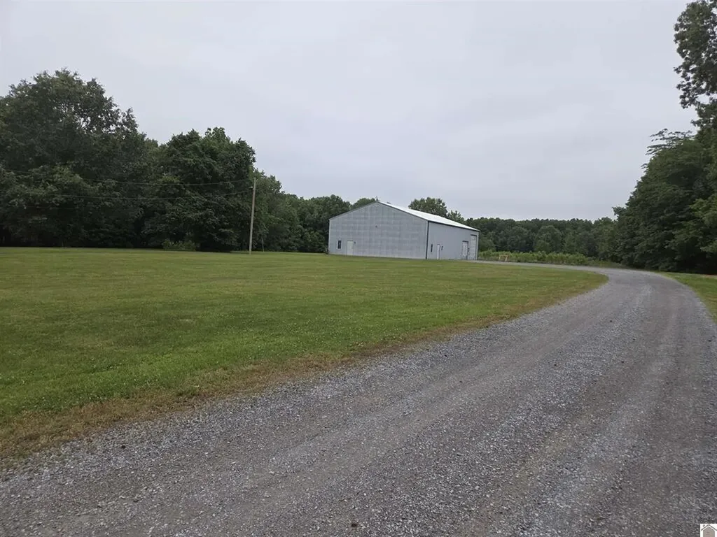 345 Rosewood Drive Paducah KY 42003