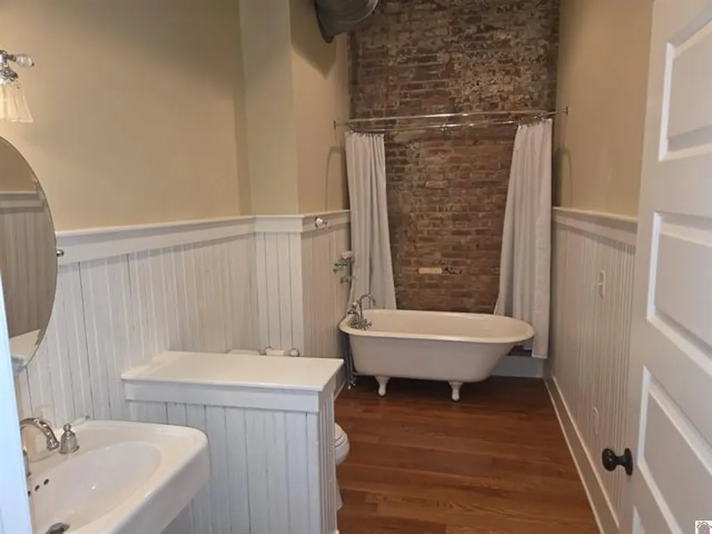 117 N 2nd Street Paducah KY 42001