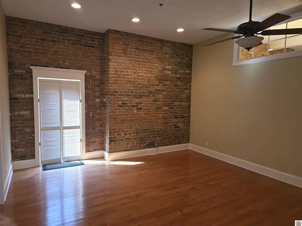 117 N 2nd Street Paducah KY 42001
