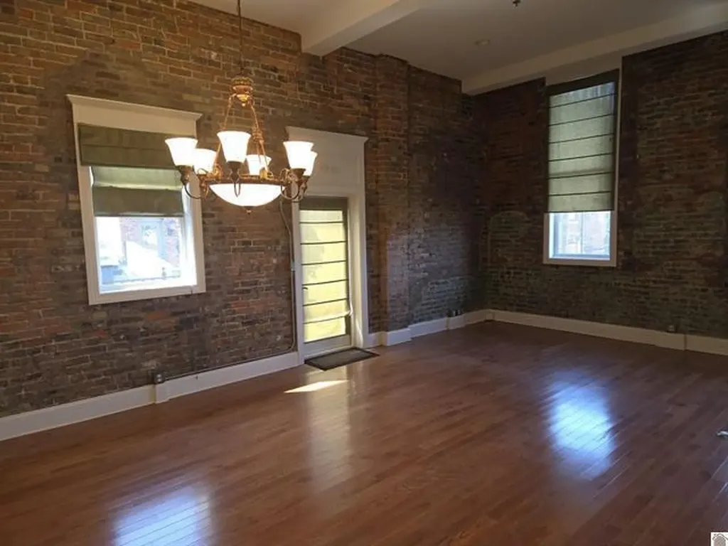 117 N 2nd Street Paducah KY 42001
