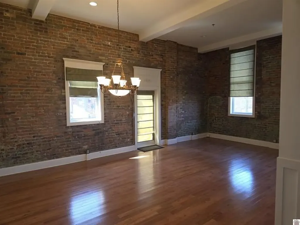 117 N 2nd Street Paducah KY 42001