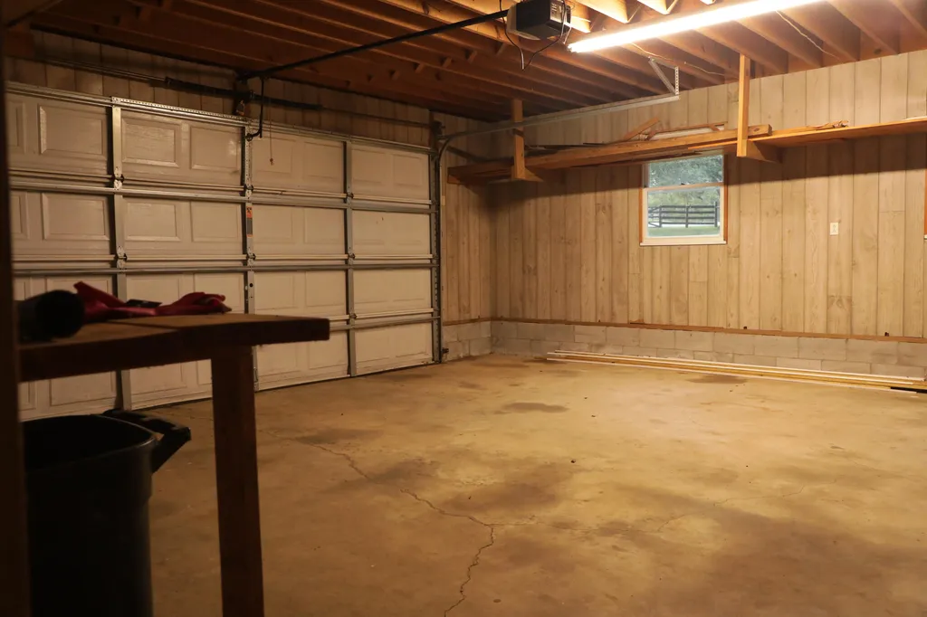 2379 Big Stoner Road Winchester KY 40391