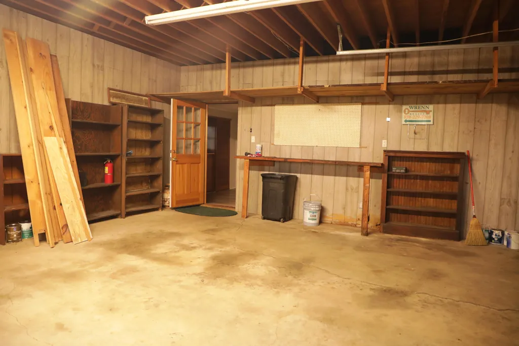 2379 Big Stoner Road Winchester KY 40391