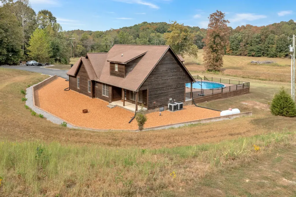 408 Holt Road Kuttawa KY 42055
