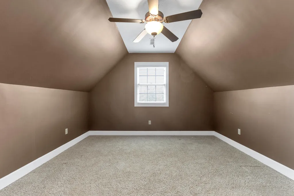408 Holt Road Kuttawa KY 42055