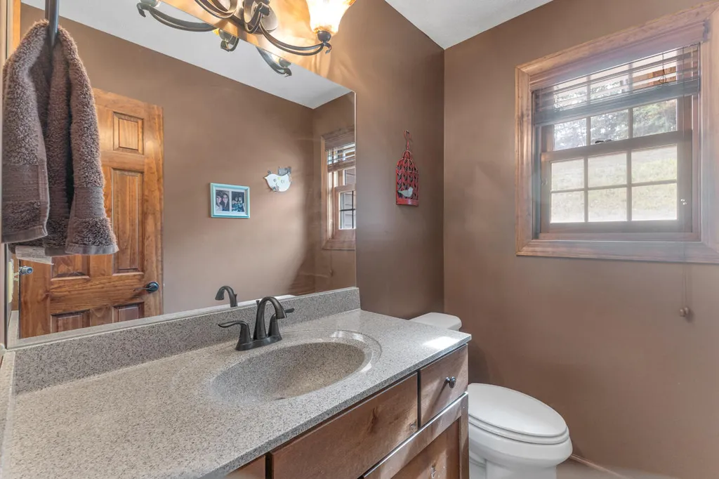 408 Holt Road Kuttawa KY 42055